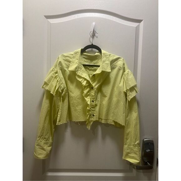 Free People Neon Yellow Green Oversized Raw hem Crop Top Blouse NWOT Size Small - Picture 1 of 3